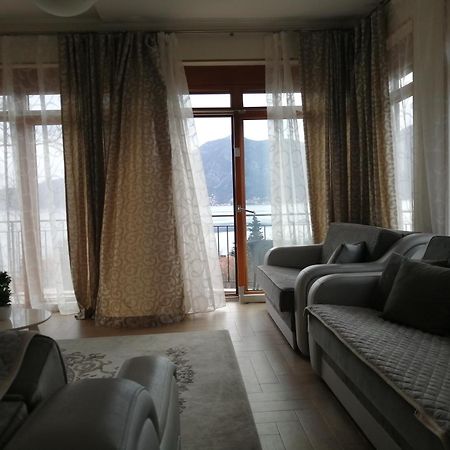 Apartments Villa Eden Kotor Buitenkant foto
