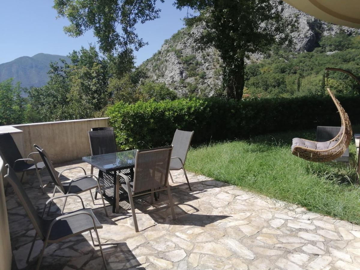 Apartments Villa Eden Kotor Buitenkant foto